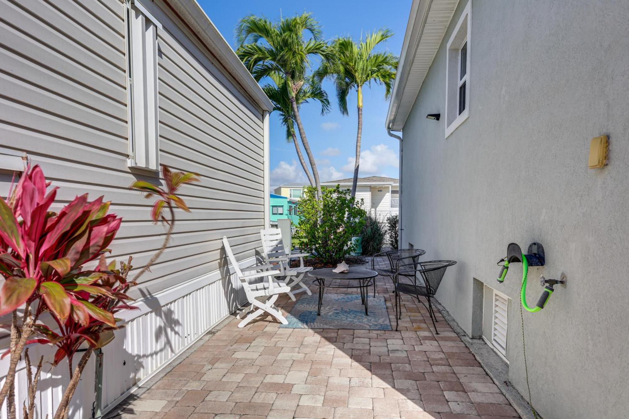 ג'נסן ביץ' South Hutchinson Island Cottage With Beach Access! מראה חיצוני תמונה