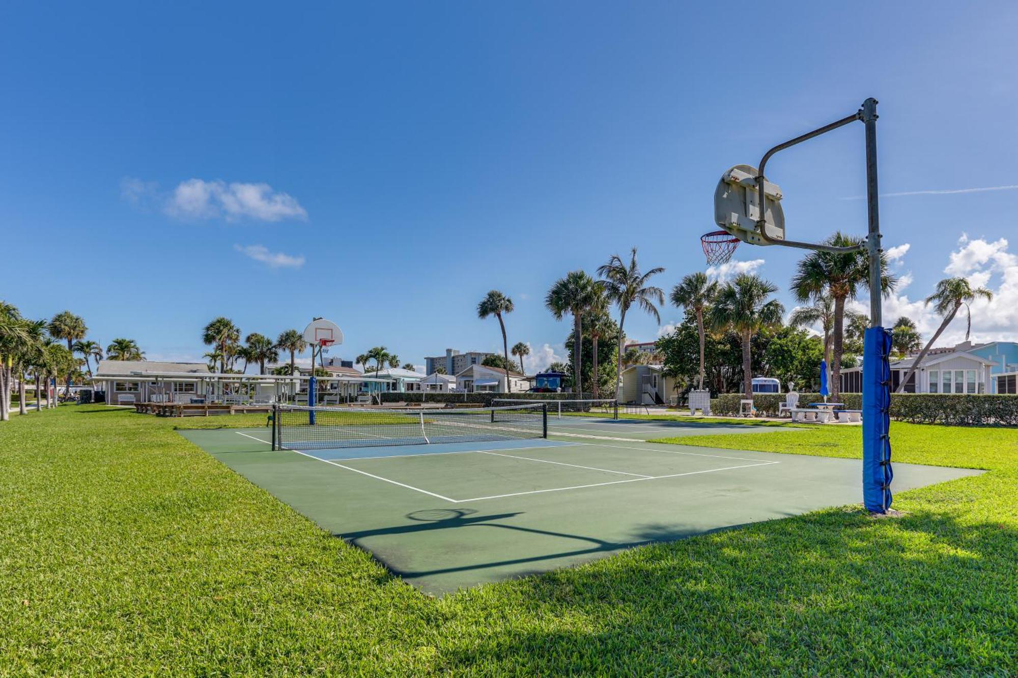 ג'נסן ביץ' South Hutchinson Island Cottage With Beach Access! מראה חיצוני תמונה